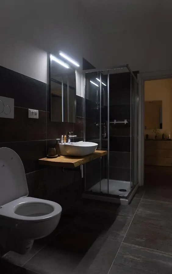 4 Balconi Rooms-Elements B&B 莱切 意大利