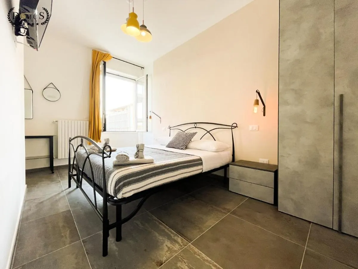 住宿加早餐酒店 4 Balconi Rooms-Elements B&B 莱切