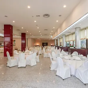 4* Hotel President